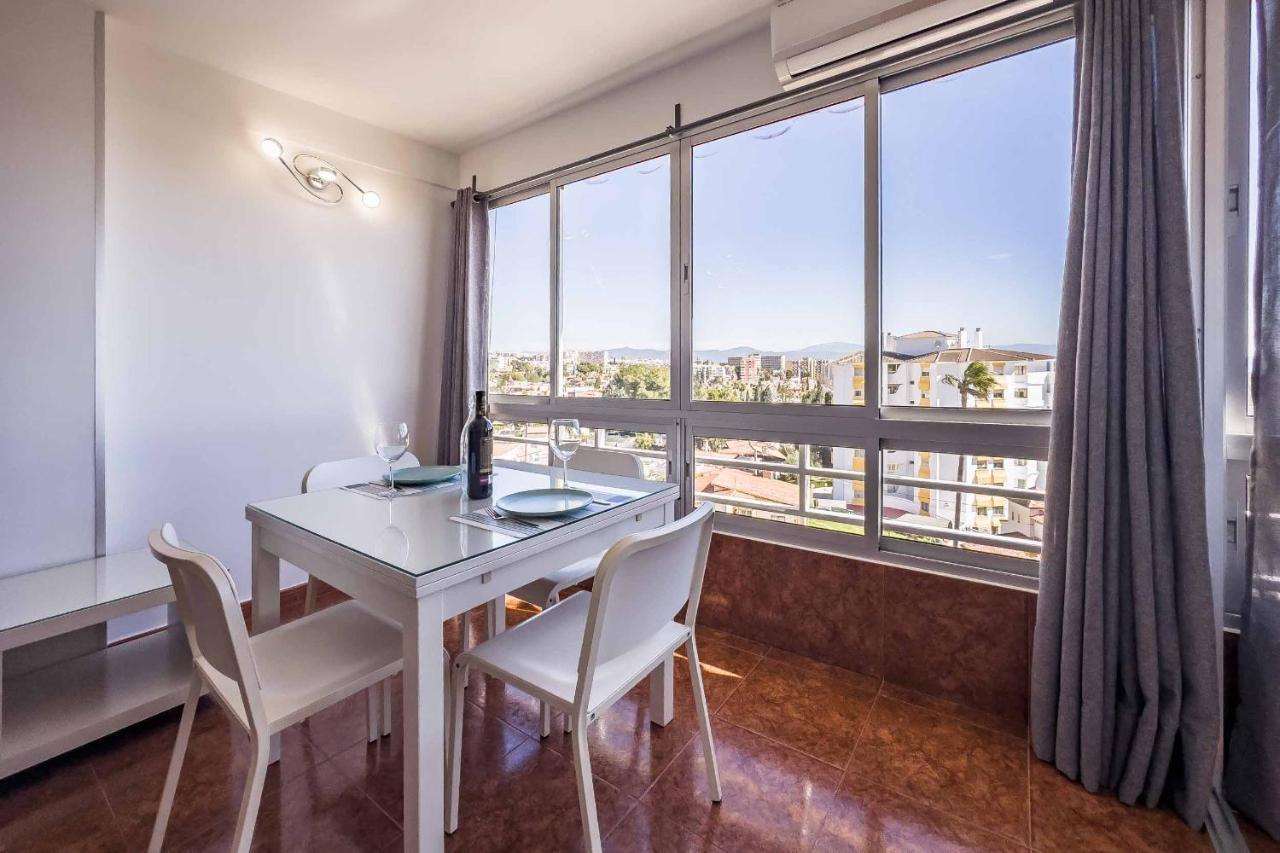 Apartamento Acogedor, Terraza, Piscina Y Mar Benalmádena Exterior foto