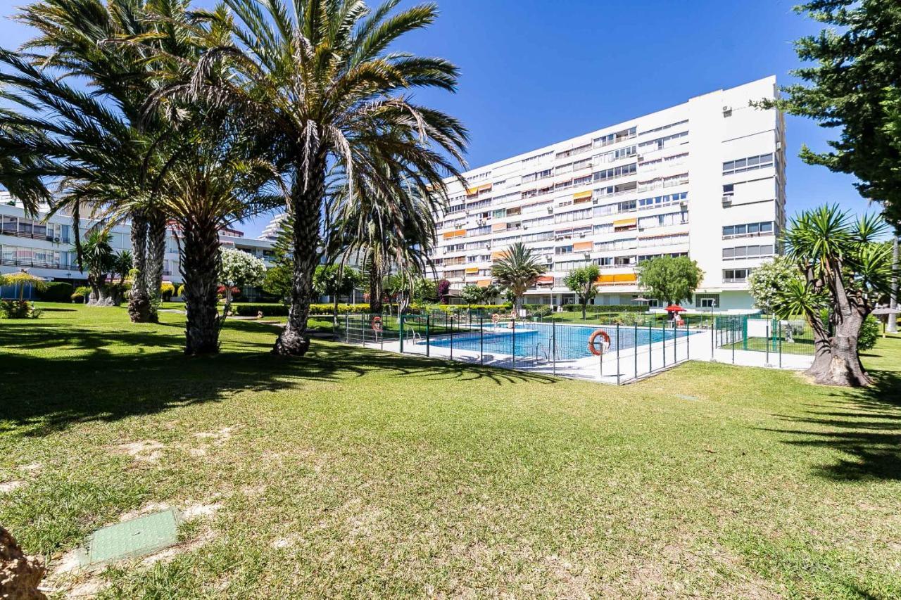 Apartamento Acogedor, Terraza, Piscina Y Mar Benalmádena Exterior foto